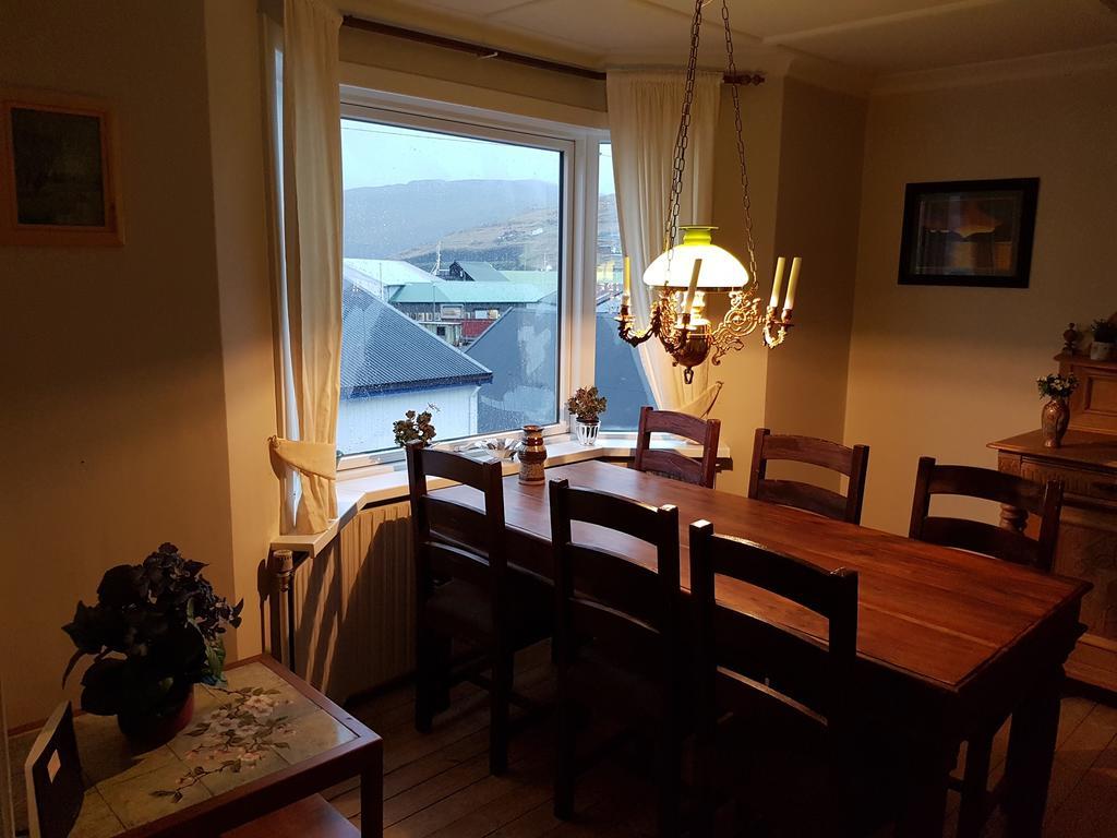 Budget Guesthouse Borgustova Vestmanna ภายนอก รูปภาพ