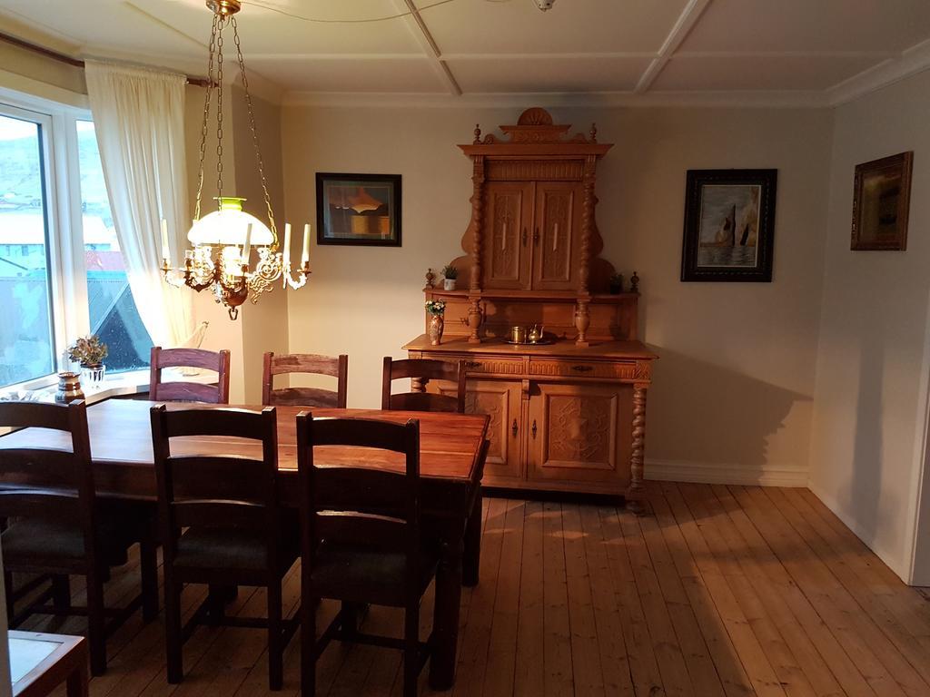 Budget Guesthouse Borgustova Vestmanna ภายนอก รูปภาพ