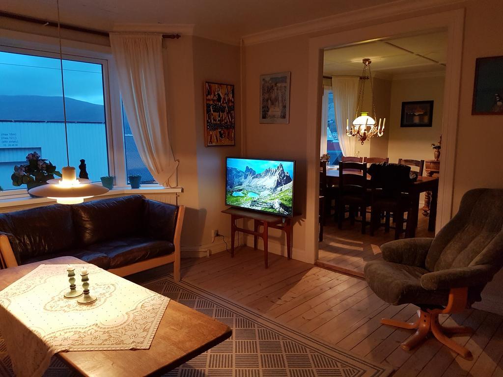 Budget Guesthouse Borgustova Vestmanna ภายนอก รูปภาพ